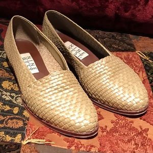 Nine West Vintage Gold Loafers 6